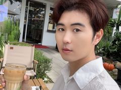 -ommo cafe(半岛城邦店)