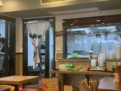 大堂-阿扁杭州面(苗圃店)