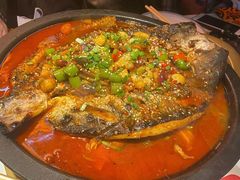 -鸣记脆皮烤鱼·海鲜烤鱼(三八广场店)
