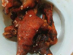 八戒烤猪蹄-大学城夜市大排档(凤栖路店)