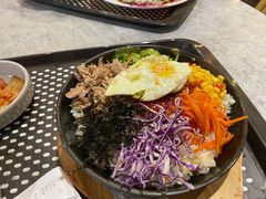 金枪鱼石锅拌饭套餐-大食代美食广场(迪士尼小镇店)