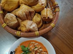 -龙翔小猪脚(龙头街店)