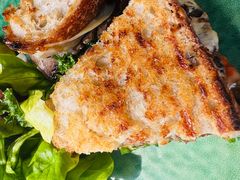 超级牛肉帕尼尼-O'mills Sourdough Bakery&Bistro(永嘉路店)