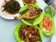 -明记烧鱼美味店