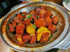 美女红烧肉-涌上外婆桥(海宁银泰城店)