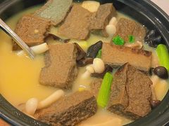 石锅自制黑豆腐-富淳饭店(陆家嘴保利广场店)