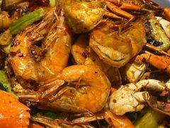 -休记光头香辣蟹干锅店(衣冠庙店)