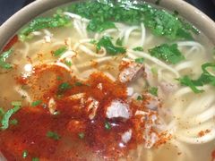 猪肘汤面-亮亮面馆(经六路店)