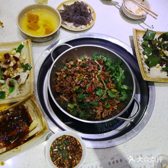 余庆乡村剔骨鸭(总店)