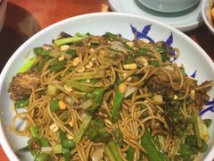 -窄巷子陕菜馆·地道陕西菜(粉巷店)