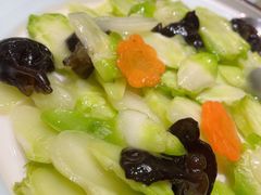 -湖畔鲁菜·二十年老字号餐厅(大明湖店)