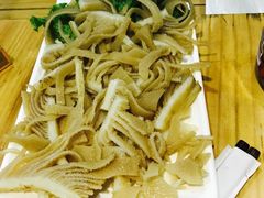 -风情丽江斑鱼火锅(孙家沟西南路80号店)