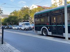 -爱畅享华为苹果手机维修服务(虹口龙之梦店)