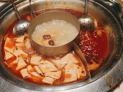 -周师兄大刀腰片火锅(磁器口直营店)
