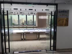 -威德钻石-克拉钻大本营(南京东路店)