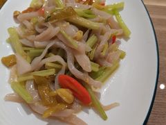 -钟记家菜(红专南路店)