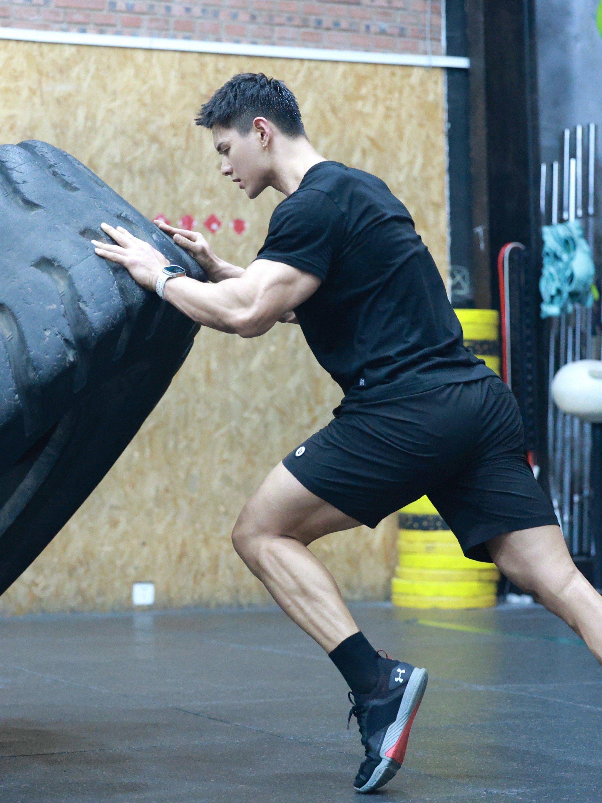 爱上crossfit[爱心] 能变成活肌肉吗?