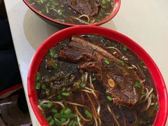 -小龙大肉面馆