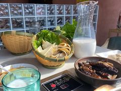 -喃喃椰·糟粕醋·椰子鸡火锅(七堡花园店)