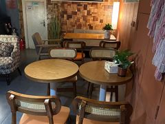 -留白咖啡(人民巷八号大院店)