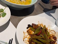 -港丽餐厅(来福士店)