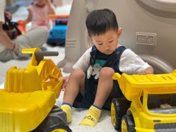 -奈尔宝家庭中心·亲子餐厅(鄞州万达店)