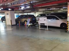 -宁波威斯汀酒店-停车场