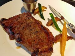碳烤澳州M5肉眼牛排-C&R西班牙餐厅