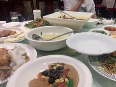 -国人川菜(李家村建东街店)