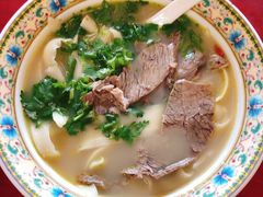 -金杨拉面王小吃面馆·牛三宝面·红烧牛肉粉