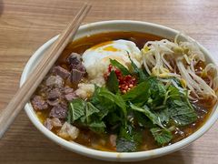 -啊墨江牛烂烀米线