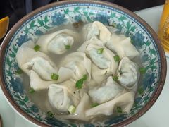 荠菜鲜肉馄饨-食惠里小笼包面馆(越秀店)