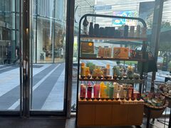 -星巴克(上海长宁来福士1F店)