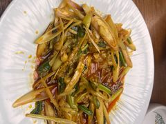 -云海肴·汽锅鸡·云南菜(天山百盛优客店)