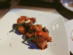 -穹六人间 people 6(岳阳路店)
