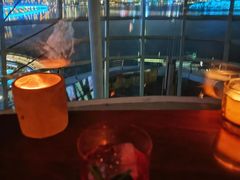 -SU lounge the lake view湖景酒廊