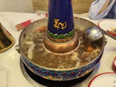 -毛辣果·贵州红酸汤牛肉火锅(西单店)