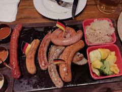 -1886德国汽车餐厅(外滩中央店)