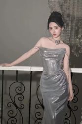 -衣贝姿婚纱礼服馆