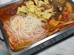 -在巷子里的烤肉店·螺蛳粉烤鱼·牛蛙(和美城店)
