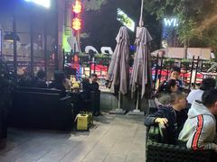 -何师烧烤·香辣蟹·川菜·30年老品牌(太古里旗舰店)