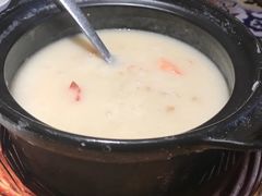 滑鸡鲍鱼粥大-颐和•海鲜砂锅粥•啫啫煲(奥林匹克广场店)