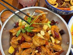 -土媳妇香锅坊(光谷店)