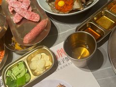 -草家酱蟹炭火烤肉店(珲春南路一店)