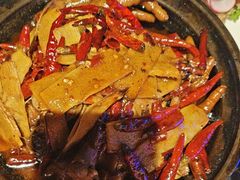 -粉墨特色菜·烧烤音乐酒馆