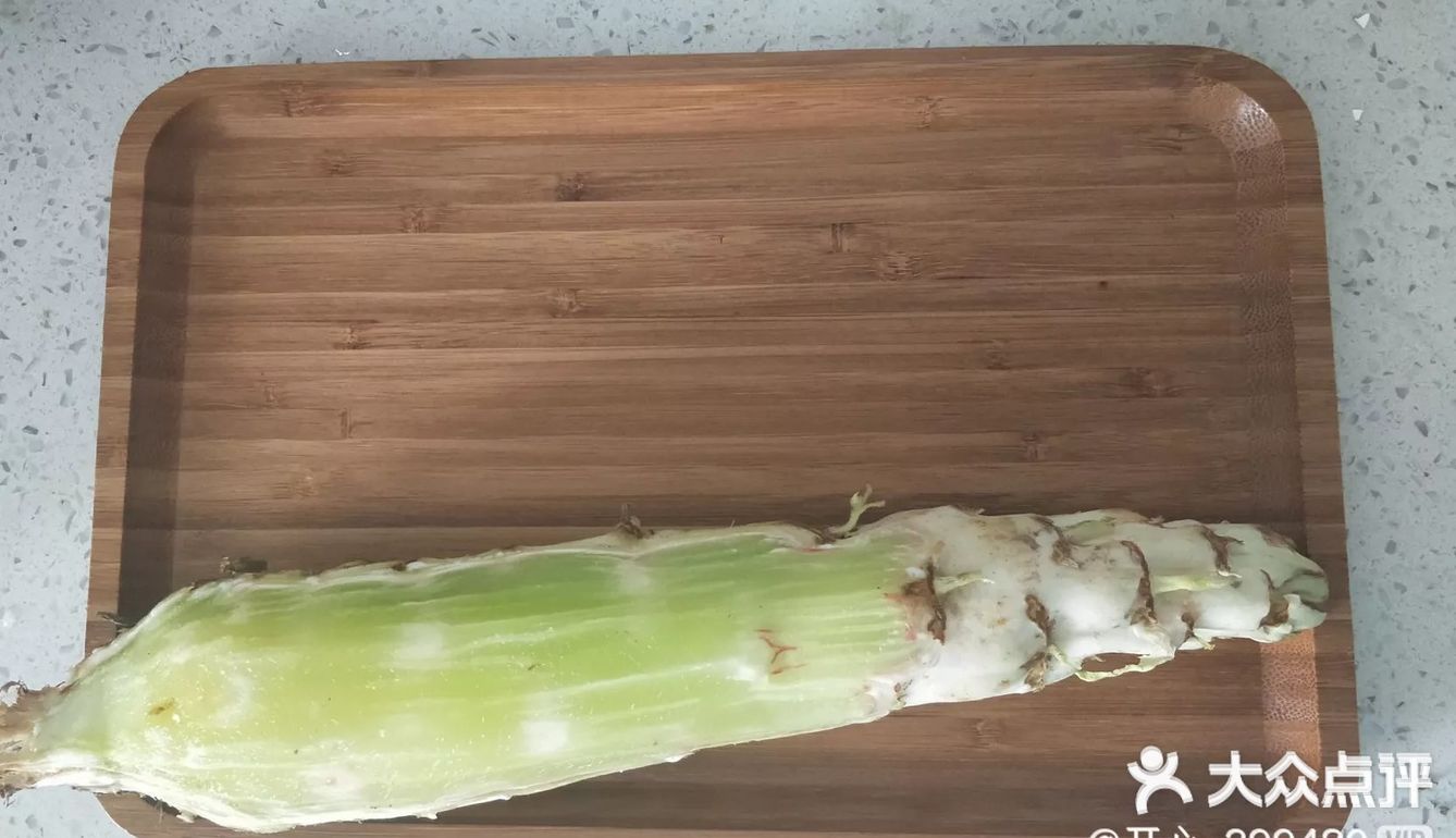 家常菜系列之一泡椒脆青笋