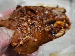 -鑫记婆婆兔·成都特产·兔头手撕兔(太古里店)