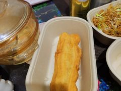 艇仔粥的油条-翠园(北京王府中环店)