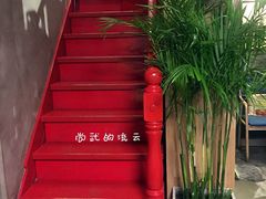 -HIGH FIVE哈福手工汉堡(桂林路店)