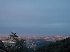 -鬼笑石后山停车场